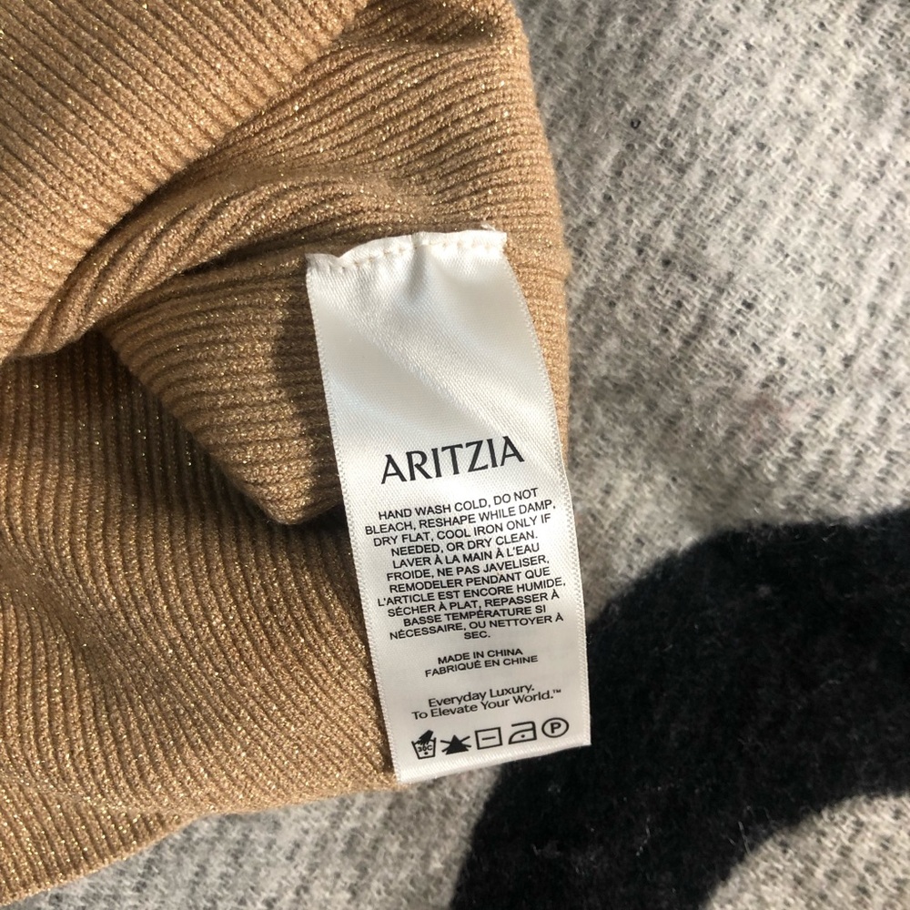 Aritzia Tan Women's Blouse - Picture 3 of 8